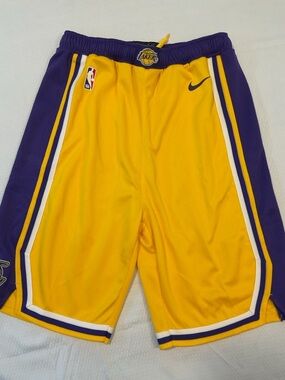 Los Angeles Lakers Shorts | Child’s L 14/16